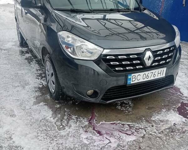 Серый Рено Dokker, объемом двигателя 1.46 л и пробегом 221 тыс. км за 8200 $, фото 1 на Automoto.ua