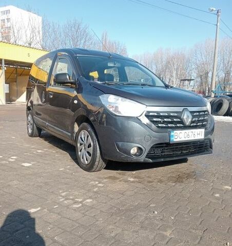 Серый Рено Dokker, объемом двигателя 1.46 л и пробегом 223 тыс. км за 7600 $, фото 1 на Automoto.ua