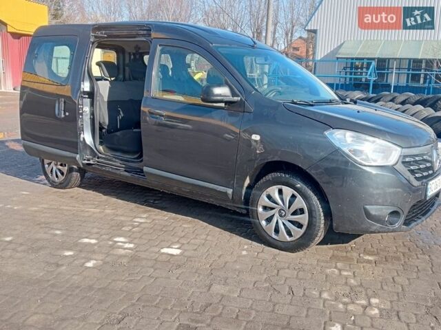 Серый Рено Dokker, объемом двигателя 1.46 л и пробегом 223 тыс. км за 7700 $, фото 1 на Automoto.ua