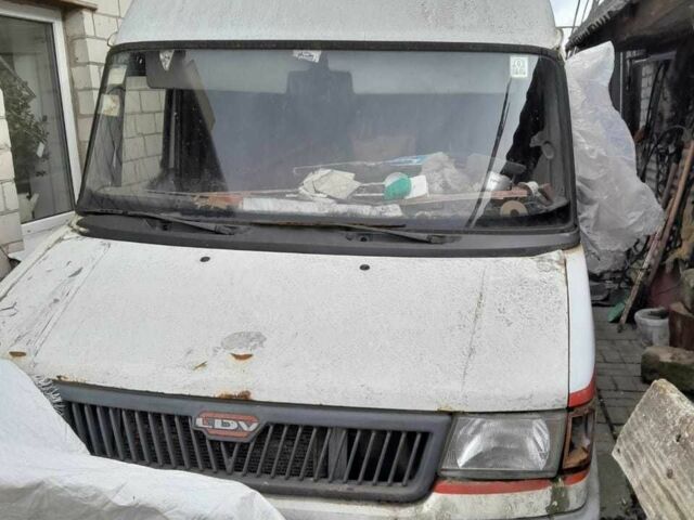 Белый Рено Другая, объемом двигателя 2.5 л и пробегом 2 тыс. км за 360 $, фото 1 на Automoto.ua