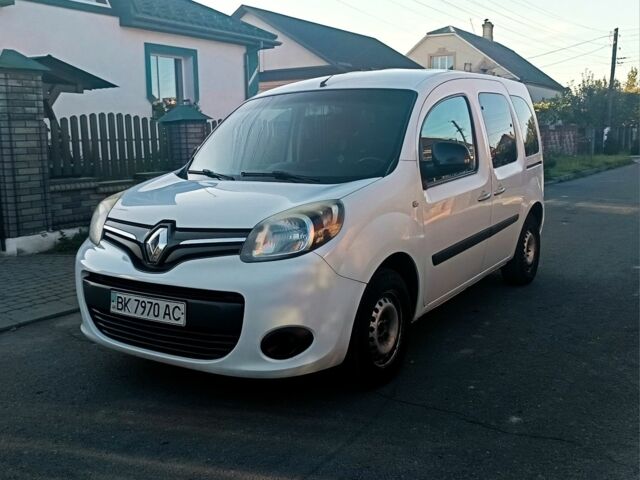 Белый Рено Другая, объемом двигателя 1.5 л и пробегом 345 тыс. км за 8800 $, фото 1 на Automoto.ua