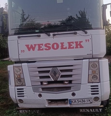 Рено Інша, об'ємом двигуна 0 л та пробігом 0 тис. км за 10000 $, фото 1 на Automoto.ua