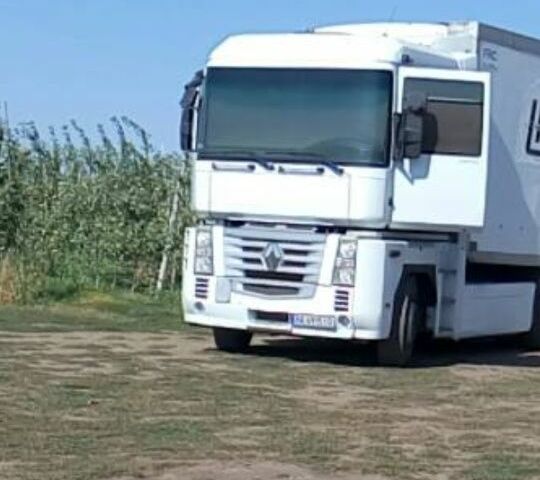 Рено Інша, об'ємом двигуна 0 л та пробігом 0 тис. км за 12000 $, фото 1 на Automoto.ua