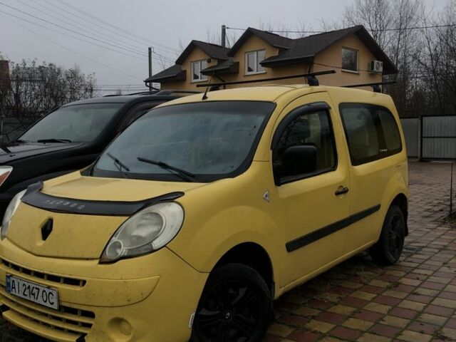 Желтый Рено Другая, объемом двигателя 1.5 л и пробегом 255 тыс. км за 5500 $, фото 1 на Automoto.ua