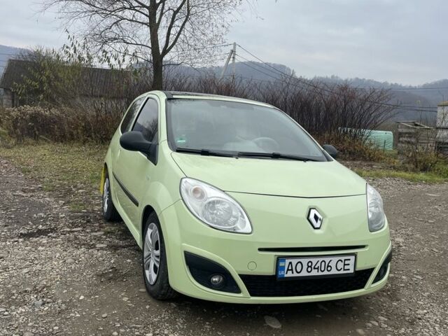 Зеленый Рено Другая, объемом двигателя 1.2 л и пробегом 140 тыс. км за 3200 $, фото 1 на Automoto.ua