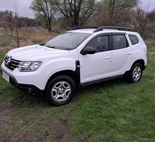 Белый Рено Дастер, объемом двигателя 1.6 л и пробегом 90 тыс. км за 14500 $, фото 1 на Automoto.ua
