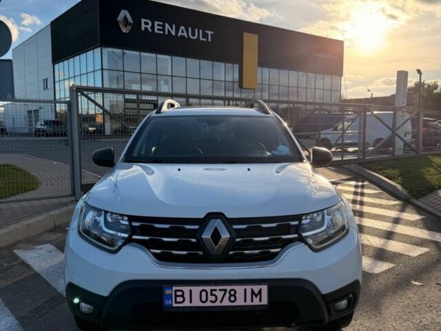 Белый Рено Дастер, объемом двигателя 1.5 л и пробегом 175 тыс. км за 14000 $, фото 1 на Automoto.ua