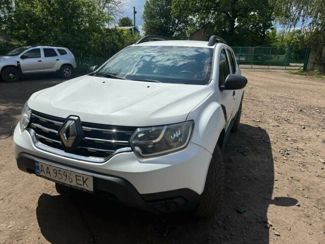 Білий Рено Дастер, об'ємом двигуна 1.5 л та пробігом 312 тис. км за 8800 $, фото 1 на Automoto.ua