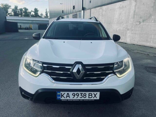 Белый Рено Дастер, объемом двигателя 1.6 л и пробегом 125 тыс. км за 11000 $, фото 1 на Automoto.ua