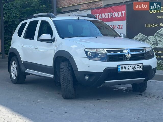 Белый Рено Дастер, объемом двигателя 1.46 л и пробегом 319 тыс. км за 7999 $, фото 1 на Automoto.ua