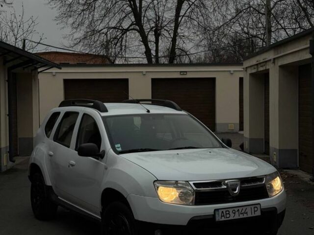 Білий Рено Дастер, об'ємом двигуна 1.5 л та пробігом 280 тис. км за 7770 $, фото 1 на Automoto.ua