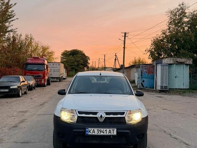 Білий Рено Дастер, об'ємом двигуна 1.6 л та пробігом 94 тис. км за 7700 $, фото 1 на Automoto.ua
