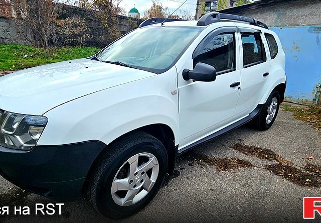 Білий Рено Дастер, об'ємом двигуна 1.5 л та пробігом 74 тис. км за 10300 $, фото 1 на Automoto.ua