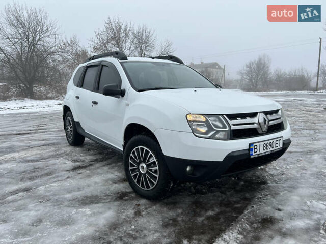 Білий Рено Дастер, об'ємом двигуна 1.5 л та пробігом 177 тис. км за 11500 $, фото 1 на Automoto.ua