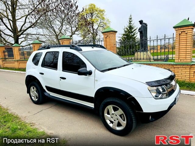 Белый Рено Дастер, объемом двигателя 1.5 л и пробегом 78 тыс. км за 13200 $, фото 1 на Automoto.ua