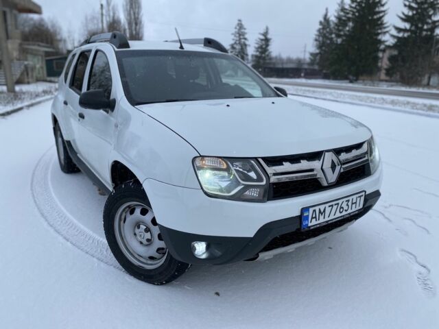 Білий Рено Дастер, об'ємом двигуна 1.5 л та пробігом 176 тис. км за 10500 $, фото 1 на Automoto.ua