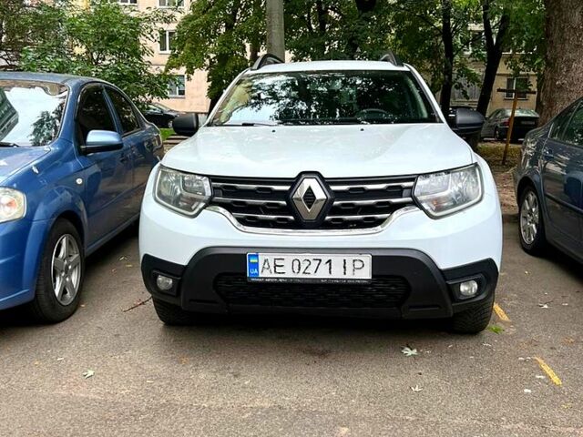 Белый Рено Дастер, объемом двигателя 1.5 л и пробегом 290 тыс. км за 12000 $, фото 1 на Automoto.ua