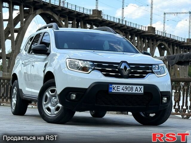 Белый Рено Дастер, объемом двигателя 1.5 л и пробегом 52 тыс. км за 17500 $, фото 1 на Automoto.ua