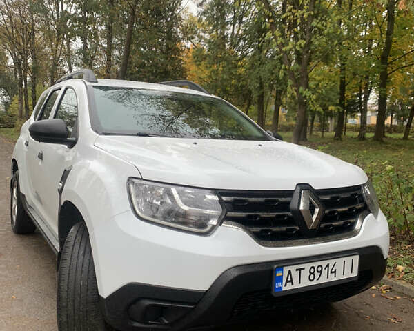 Білий Рено Дастер, об'ємом двигуна 1.5 л та пробігом 220 тис. км за 12450 $, фото 1 на Automoto.ua