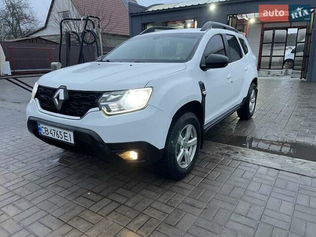 Белый Рено Дастер, объемом двигателя 1.6 л и пробегом 114 тыс. км за 13500 $, фото 1 на Automoto.ua