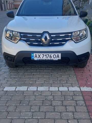 Білий Рено Дастер, об'ємом двигуна 1.6 л та пробігом 50 тис. км за 16200 $, фото 1 на Automoto.ua