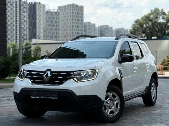 Белый Рено Дастер, объемом двигателя 1.5 л и пробегом 70 тыс. км за 13450 $, фото 1 на Automoto.ua