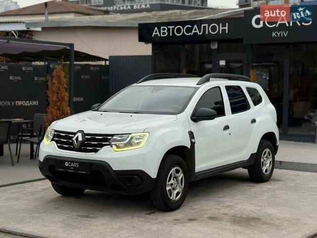 Білий Рено Дастер, об'ємом двигуна 1.6 л та пробігом 220 тис. км за 12500 $, фото 1 на Automoto.ua
