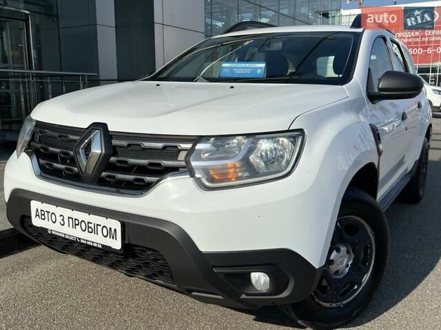 Рено Дастер 2020 в Киеве на Automoto.ua Белый Рено Дастер, объемом двигателя 1.5 л и пробегом 161 тыс. км за 15728 $, фото 1 на Automoto.ua