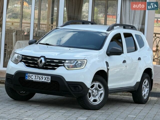 Білий Рено Дастер, об'ємом двигуна 1.46 л та пробігом 167 тис. км за 11650 $, фото 1 на Automoto.ua