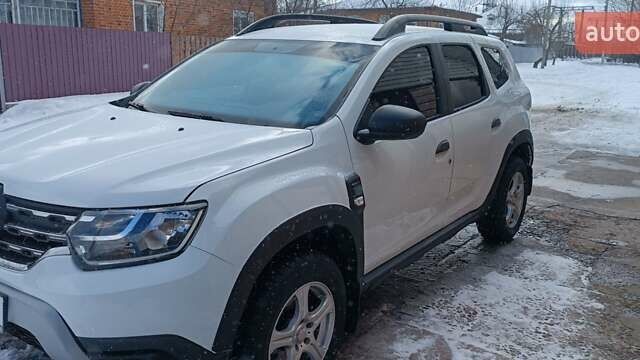 Белый Рено Дастер, объемом двигателя 1.5 л и пробегом 81 тыс. км за 16700 $, фото 1 на Automoto.ua