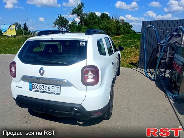 Білий Рено Дастер, об'ємом двигуна 1.5 л та пробігом 221 тис. км за 12600 $, фото 1 на Automoto.ua