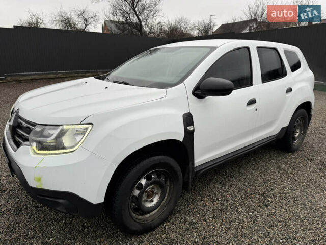 Белый Рено Дастер, объемом двигателя 1.6 л и пробегом 125 тыс. км за 10999 $, фото 1 на Automoto.ua