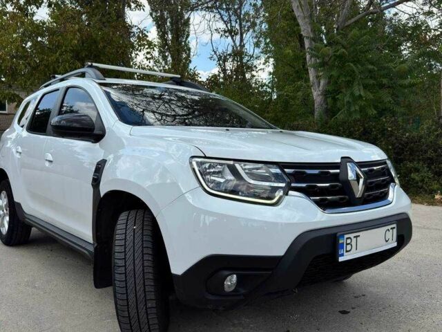 Белый Рено Дастер, объемом двигателя 1.5 л и пробегом 130 тыс. км за 19500 $, фото 1 на Automoto.ua