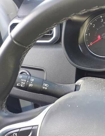 Белый Рено Дастер, объемом двигателя 1.6 л и пробегом 24 тыс. км за 17500 $, фото 1 на Automoto.ua