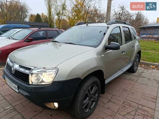 Бежевий Рено Дастер, об'ємом двигуна 1.6 л та пробігом 66 тис. км за 10000 $, фото 1 на Automoto.ua