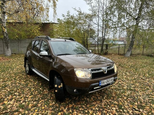 Рено Дастер 2012 в Черкассах на Automoto.ua Коричневый Рено Дастер, объемом двигателя 1.6 л и пробегом 221 тыс. км за 6950 $, фото 1 на Automoto.ua