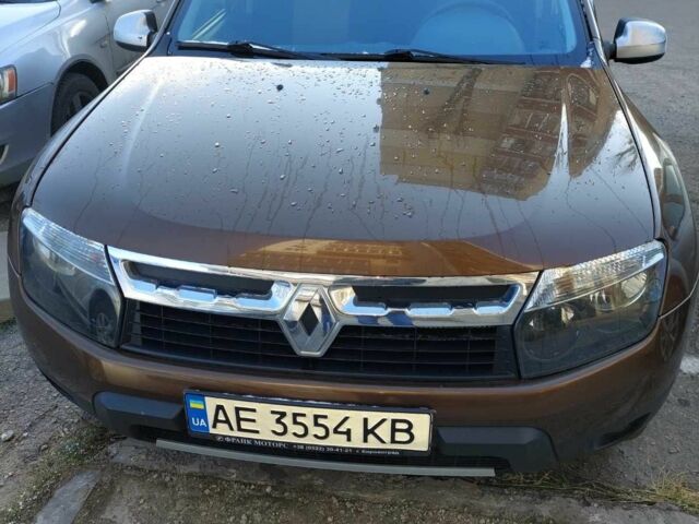 Рено Дастер 2012 у Кам'янське (Дніпродзержинськ) на Automoto.ua Коричневий Рено Дастер, об'ємом двигуна 1.6 л та пробігом 122 тис. км за 7700 $, фото 1 на Automoto.ua