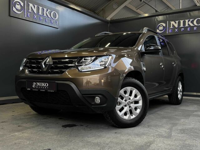 Коричневий Рено Дастер, об'ємом двигуна 1.5 л та пробігом 203 тис. км за 14000 $, фото 1 на Automoto.ua