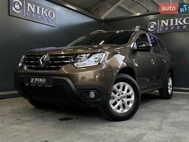 Коричневий Рено Дастер, об'ємом двигуна 1.5 л та пробігом 203 тис. км за 14500 $, фото 1 на Automoto.ua