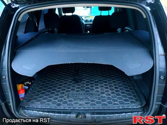 Рено Дастер, об'ємом двигуна 1.5 л та пробігом 177 тис. км за 8000 $, фото 1 на Automoto.ua