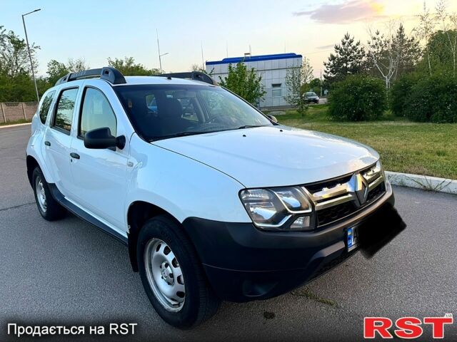 Рено Дастер, объемом двигателя 1.5 л и пробегом 151 тыс. км за 11799 $, фото 1 на Automoto.ua