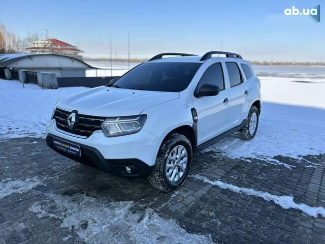 Рено Дастер, объемом двигателя 1.6 л и пробегом 17 тыс. км за 18100 $, фото 1 на Automoto.ua