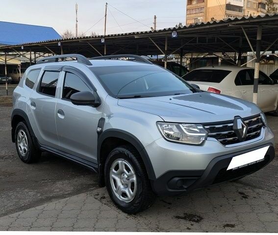 Серый Рено Дастер, объемом двигателя 0 л и пробегом 44 тыс. км за 15200 $, фото 1 на Automoto.ua