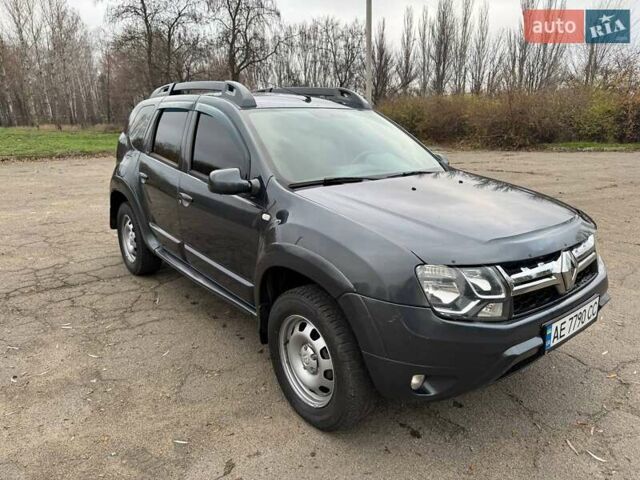 Серый Рено Дастер, объемом двигателя 1.46 л и пробегом 131 тыс. км за 12500 $, фото 1 на Automoto.ua