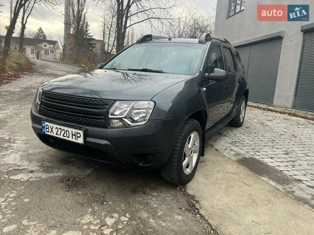 Серый Рено Дастер, объемом двигателя 1.46 л и пробегом 253 тыс. км за 6300 $, фото 1 на Automoto.ua