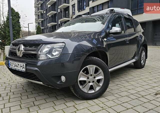 Серый Рено Дастер, объемом двигателя 1.46 л и пробегом 82 тыс. км за 14000 $, фото 1 на Automoto.ua