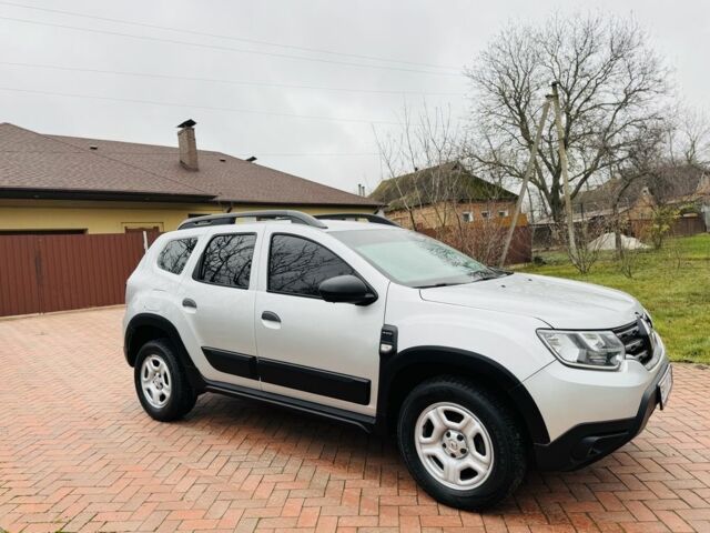 Серый Рено Дастер, объемом двигателя 1.5 л и пробегом 57 тыс. км за 18500 $, фото 1 на Automoto.ua