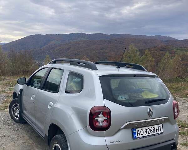 Сірий Рено Дастер, об'ємом двигуна 1.6 л та пробігом 196 тис. км за 12500 $, фото 1 на Automoto.ua