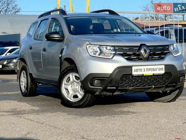 Серый Рено Дастер, объемом двигателя 1.5 л и пробегом 191 тыс. км за 13900 $, фото 1 на Automoto.ua