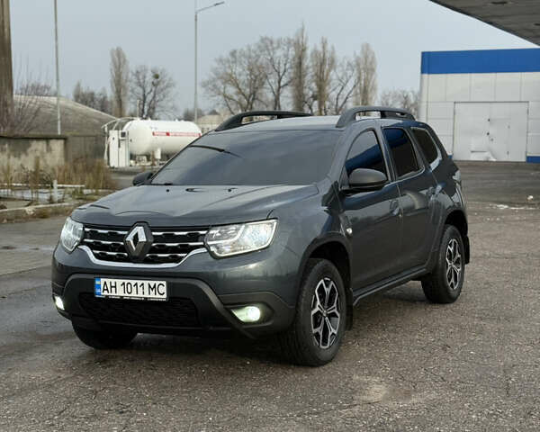 Серый Рено Дастер, объемом двигателя 1.5 л и пробегом 58 тыс. км за 15500 $, фото 1 на Automoto.ua